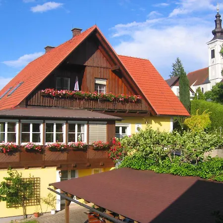Haus Schlossblick Апартаменты *